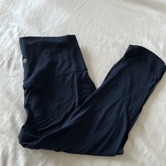 Women’s Lululemon - Wunder Under - HR crop - size 10 - Navy - Picture 3 of 5